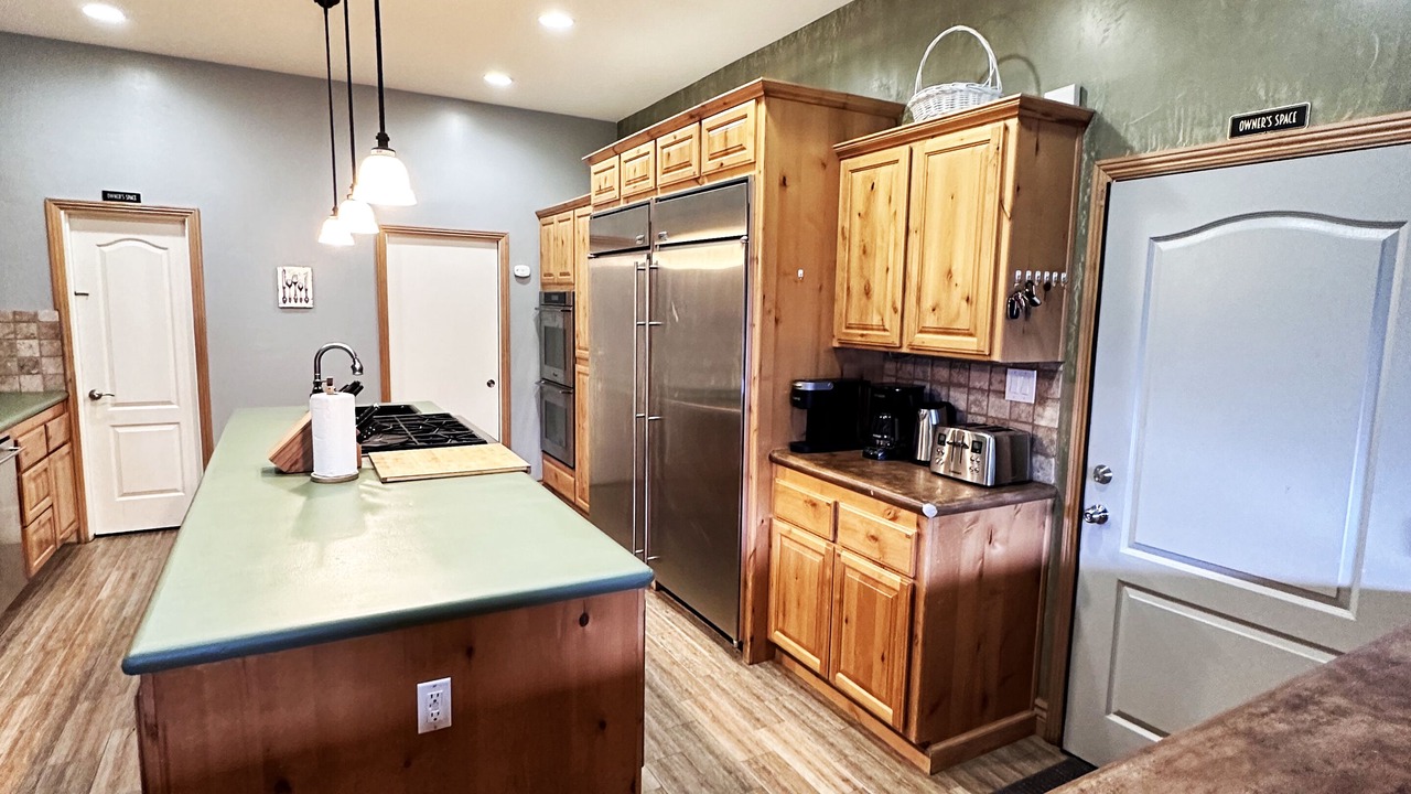 Photo of Kitchen in Alta Sierra