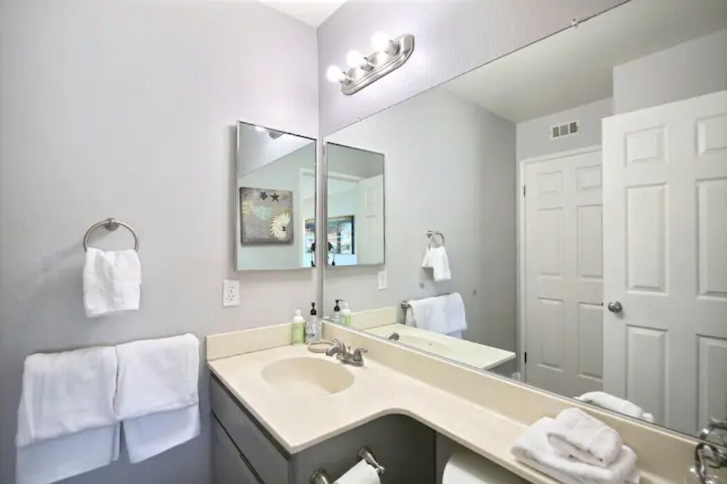 Photo of Bathroom in Corona