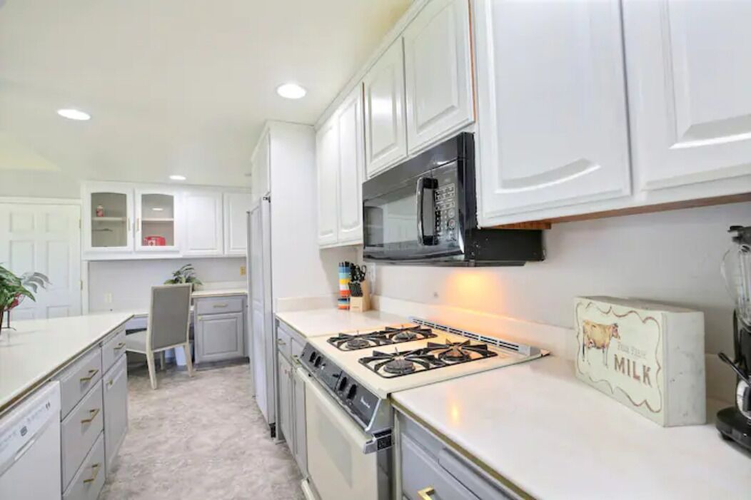 Photo of Kitchen in Corona