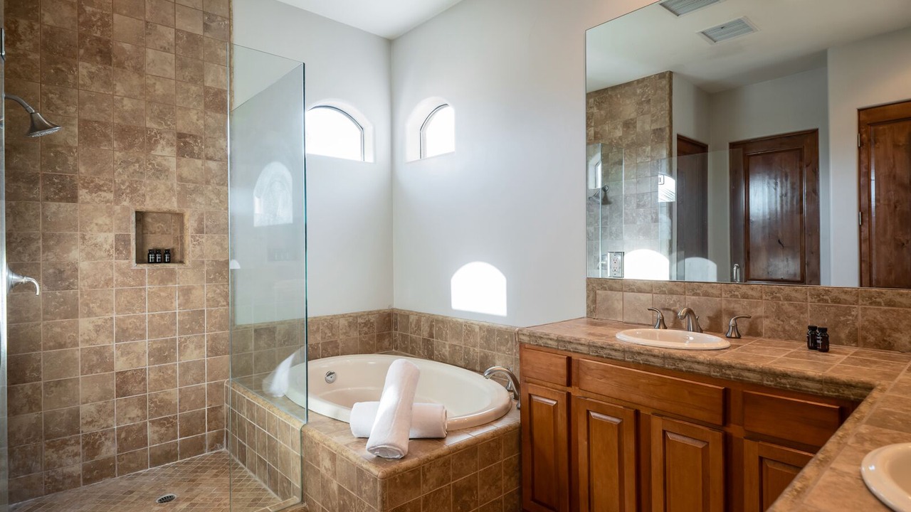 Photo of Bathroom in Bermuda Dunes