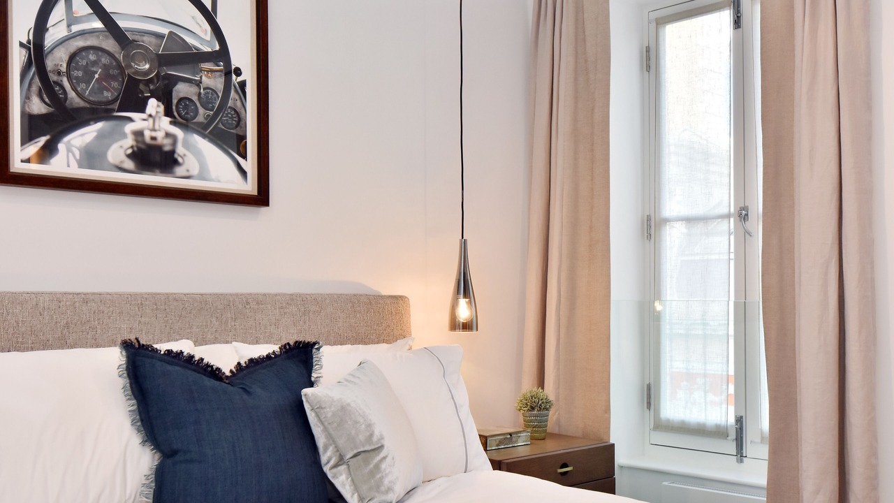 Photo of Bedroom in Mayfair