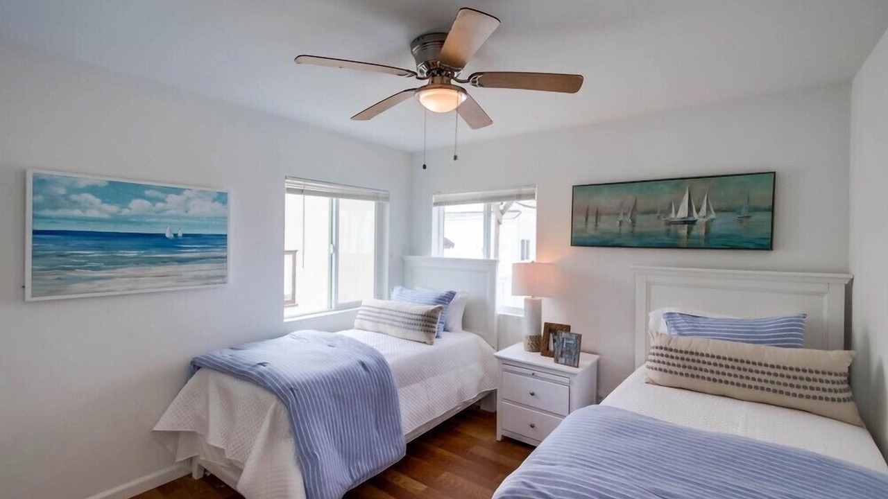 Photo of Bedroom in South Mission Beach