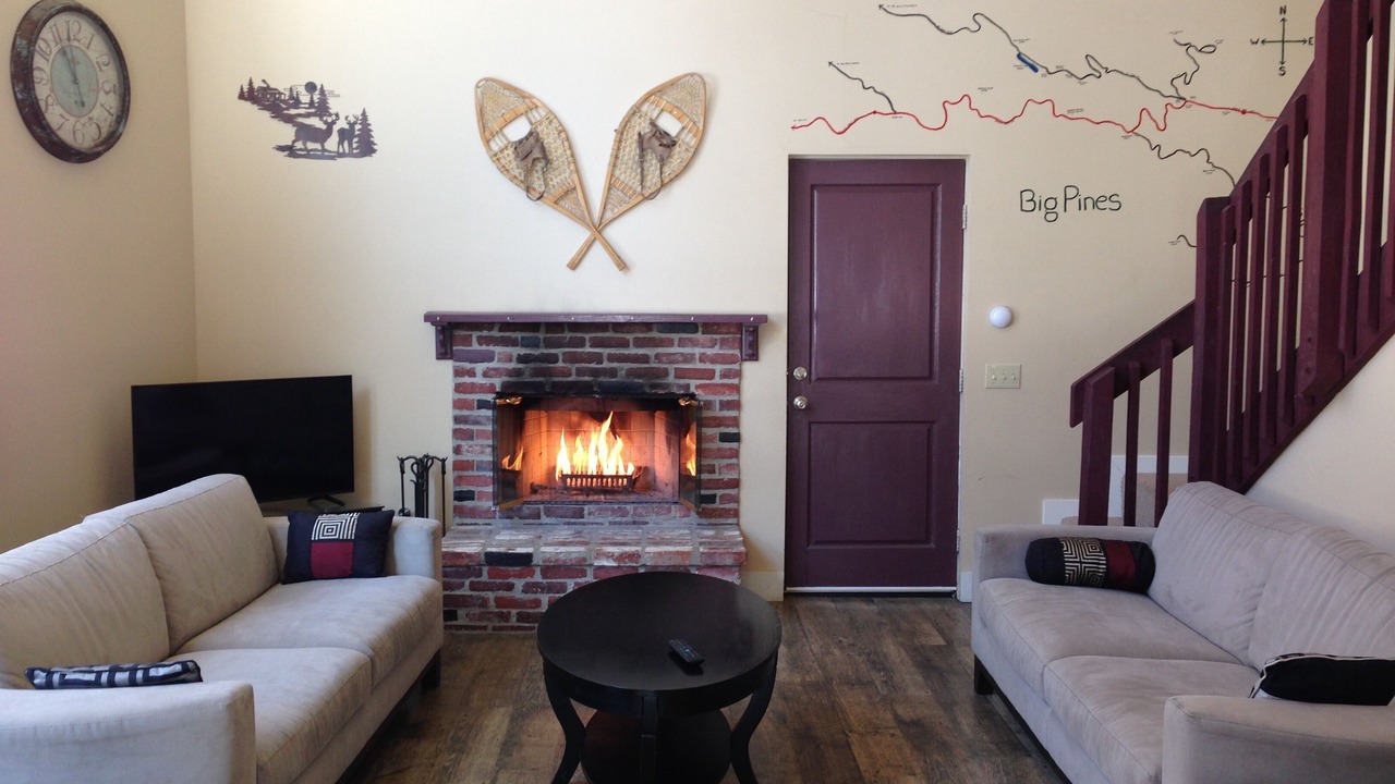 Photo of Livingroom in Wrightwood