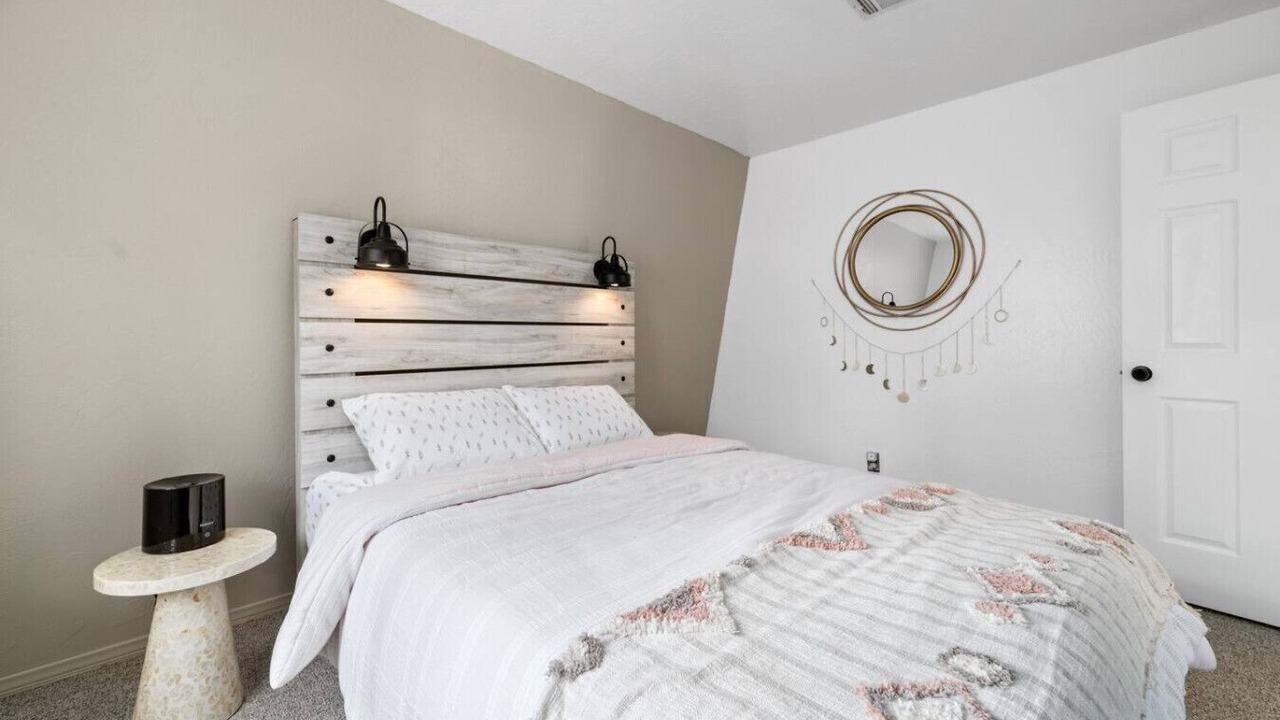 Photo of Bedroom in Peter Pan