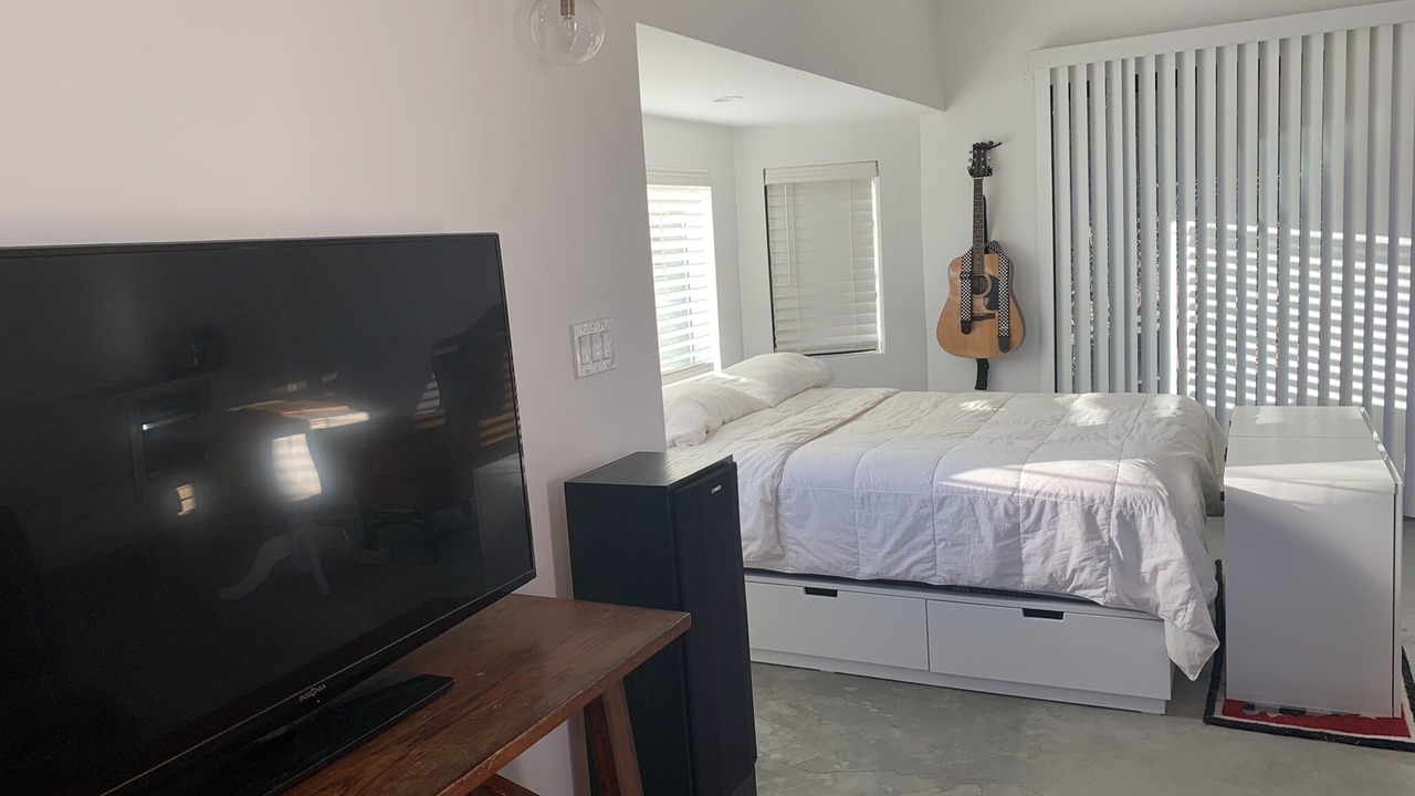 Photo of Bedroom in Altadena