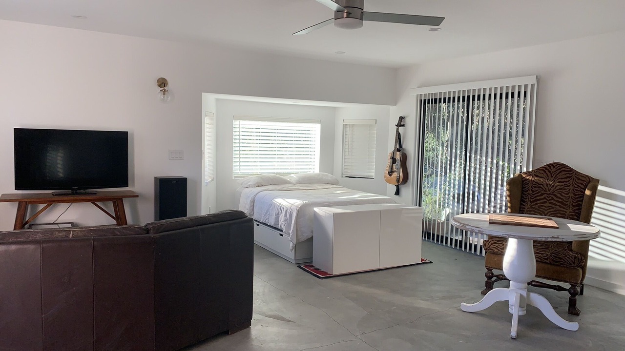 Photo of Bedroom in Altadena