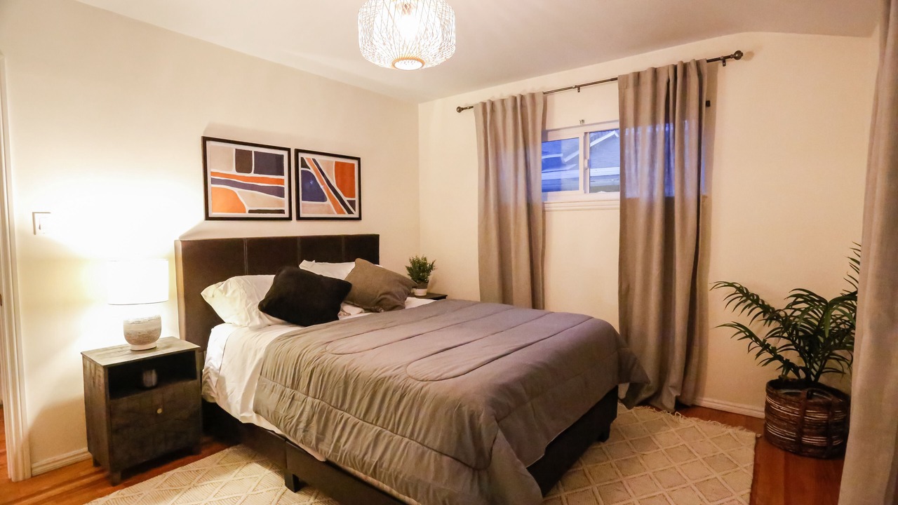 Photo of Bedroom in West Hills