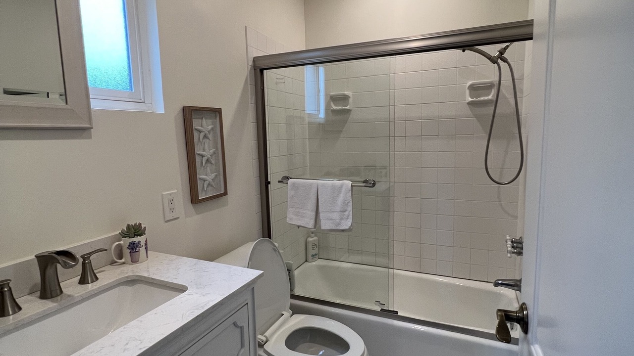 Photo of Bathroom in West Hills