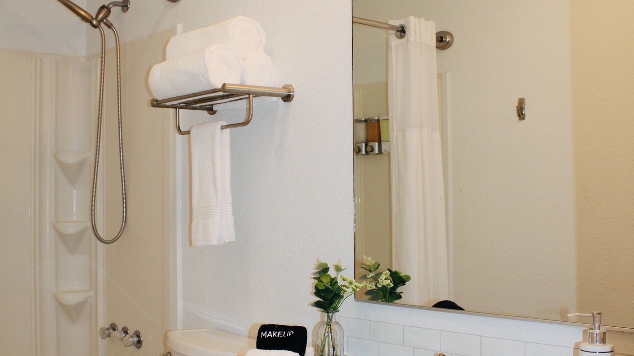 Photo of Bathroom in Tecopa