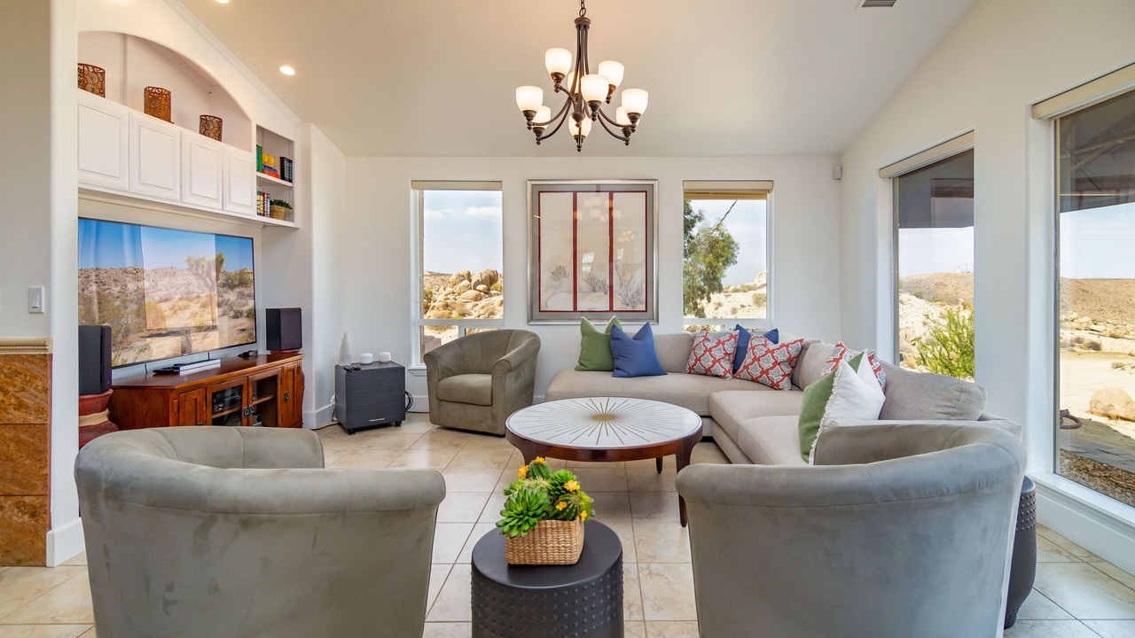 Photo of Livingroom in Yucca Valley