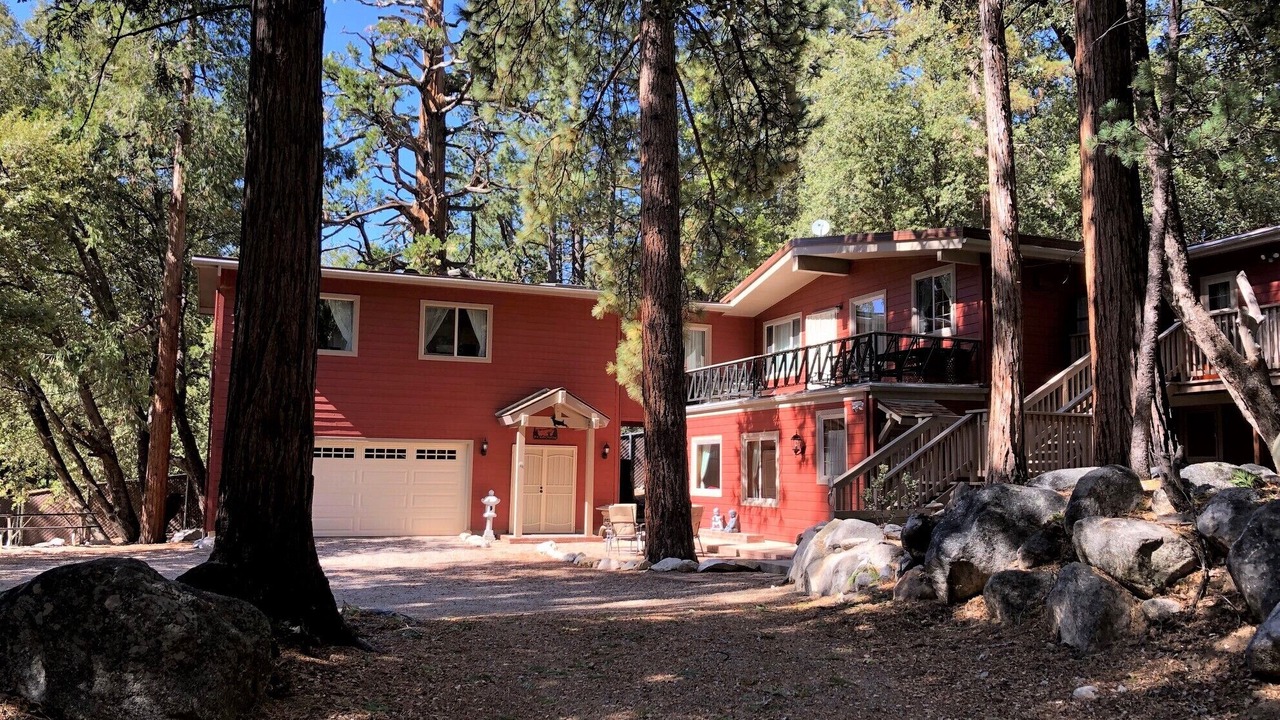 Photo of Others in Idyllwild