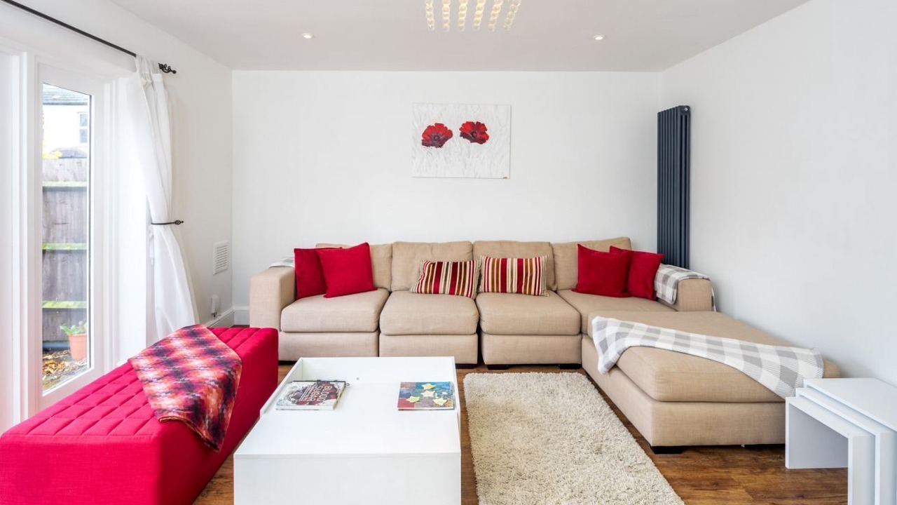Photo of Livingroom in Walpole