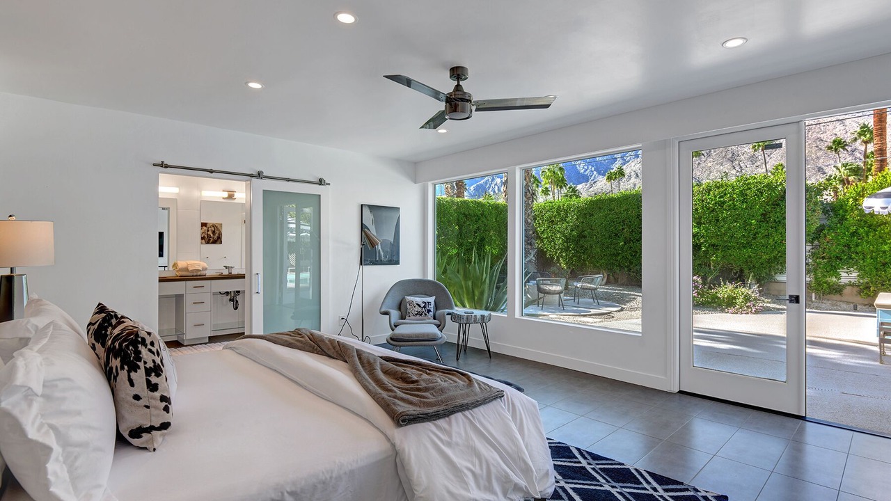 Photo of Bedroom in Twin Palms