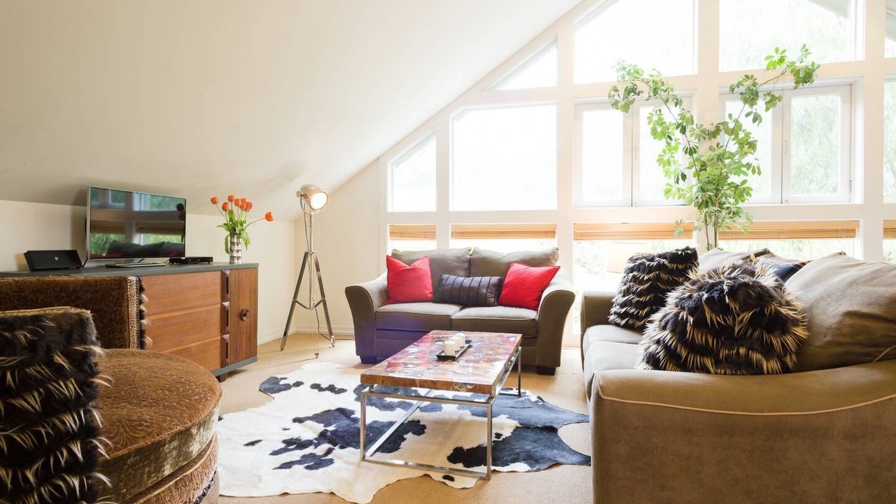 Photo of Livingroom in Penngrove