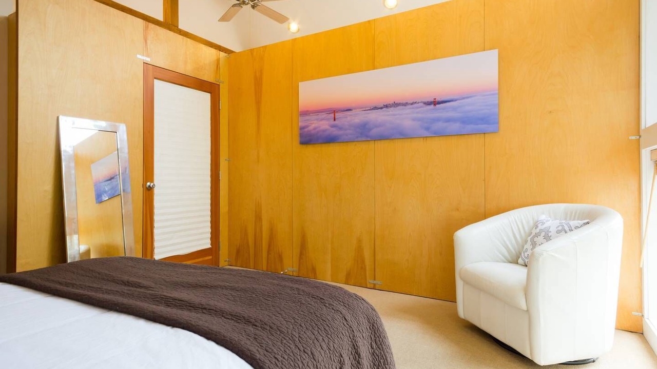 Photo of Bedroom in Penngrove