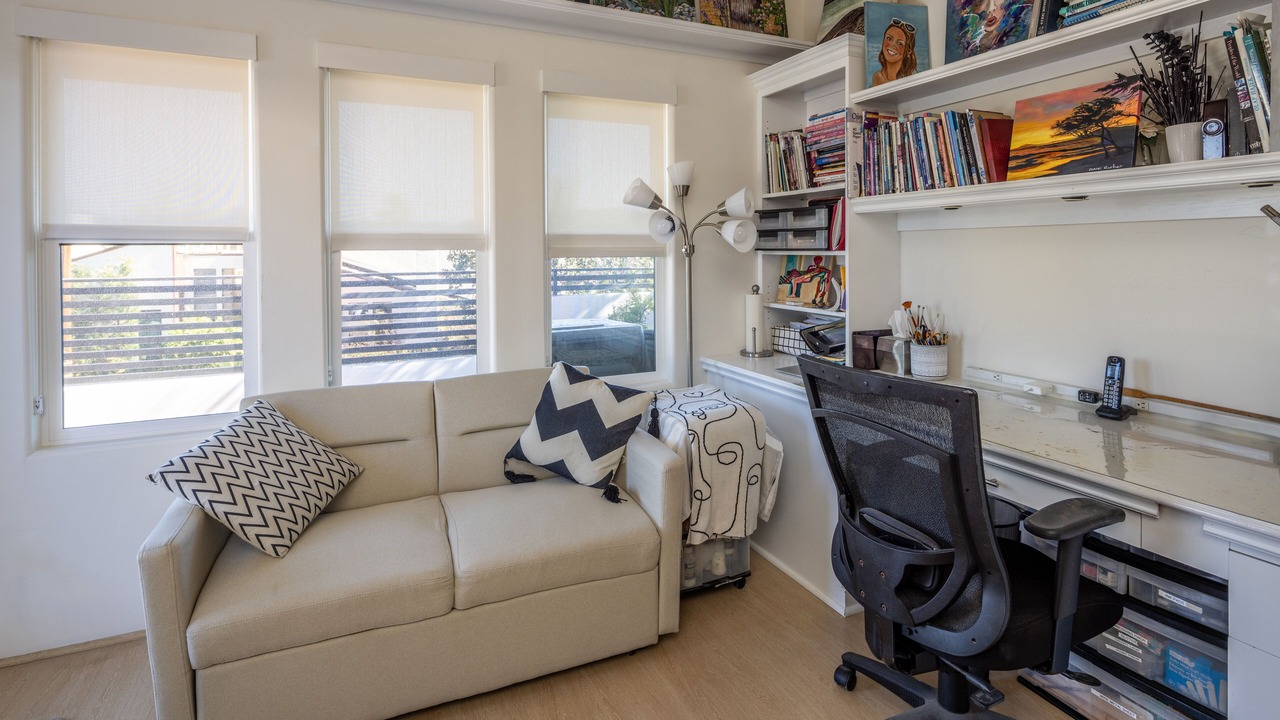 Photo of Livingroom in Olde Solana Beach