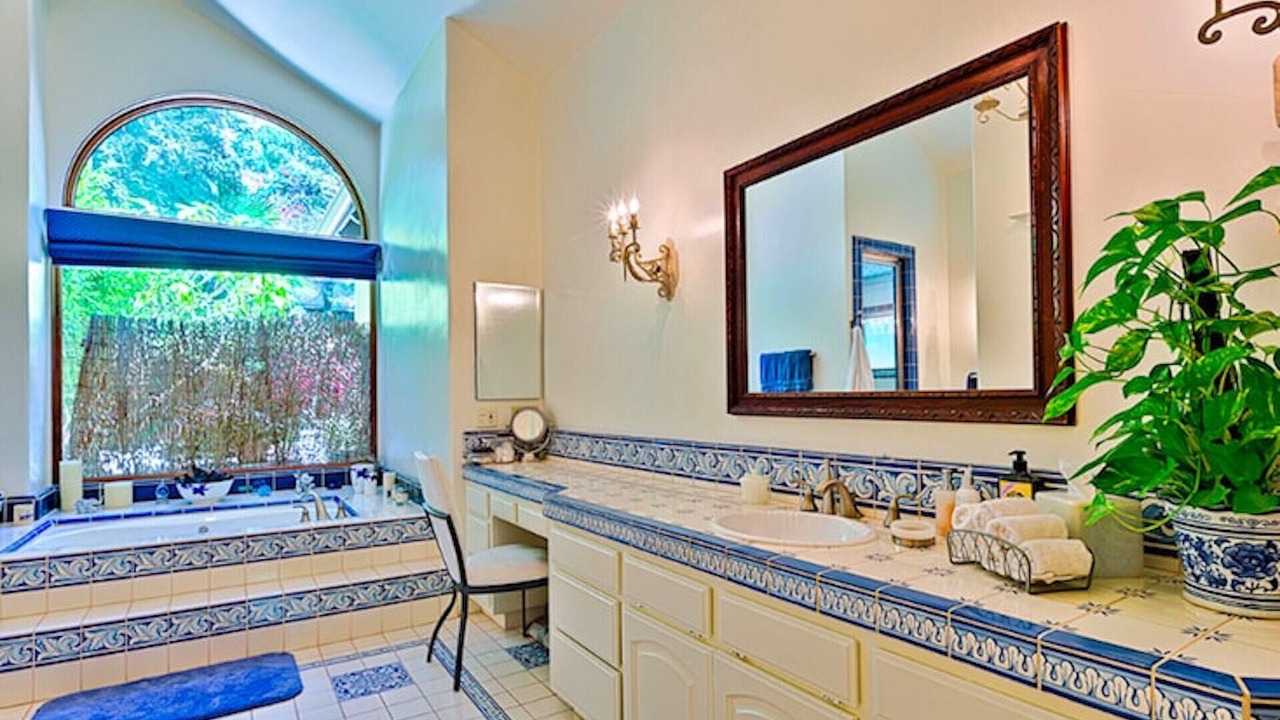 Photo of Bathroom in Los Angeles County