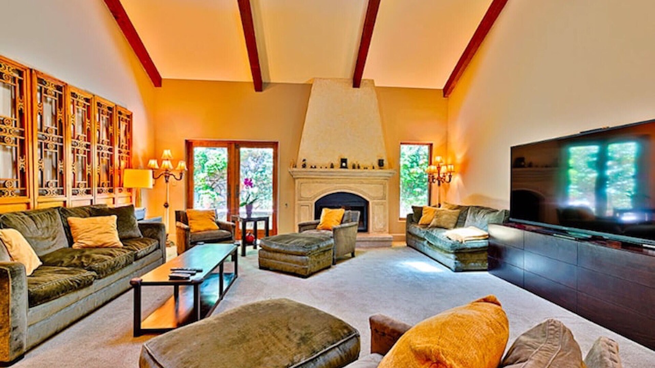 Photo of Bedroom in Los Angeles County