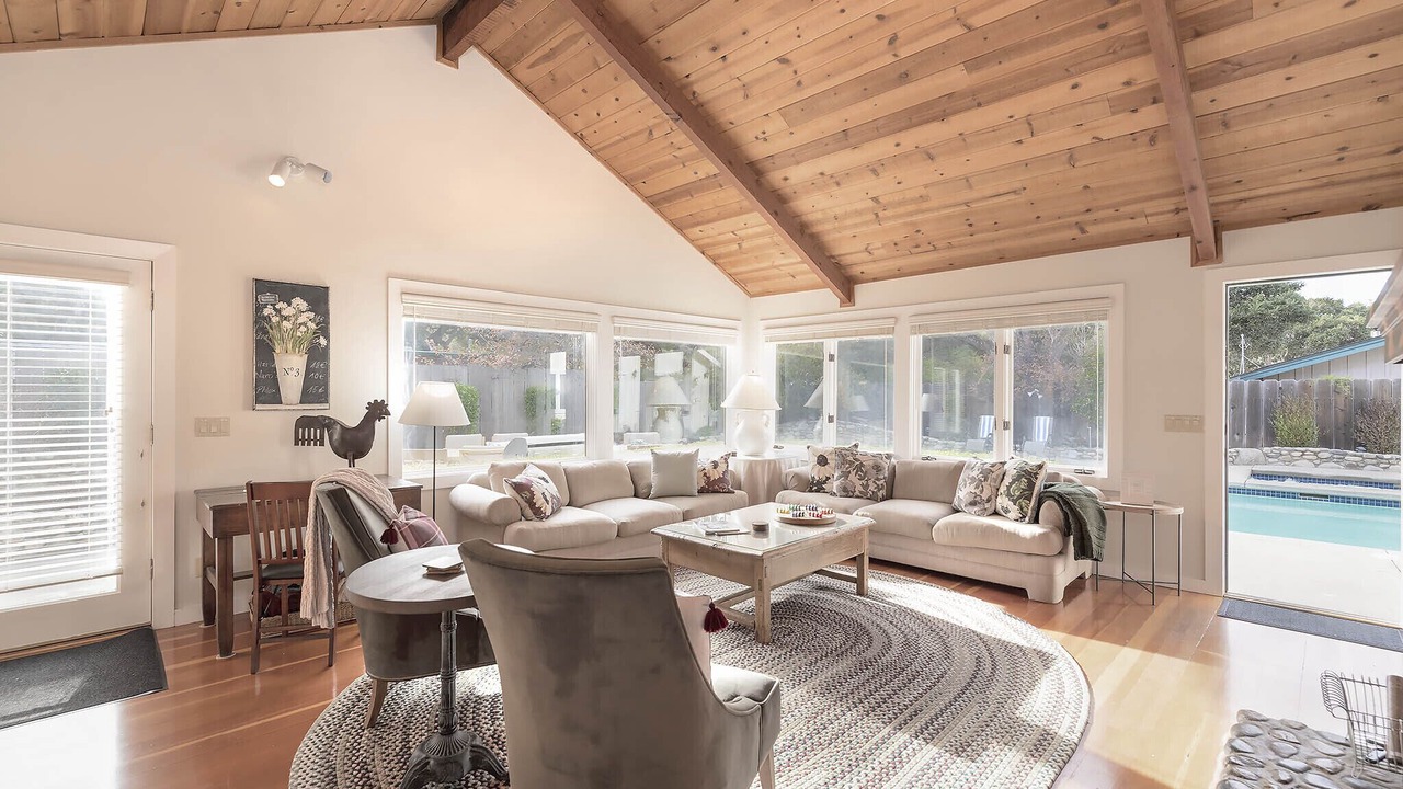 Photo of Bedroom in Carmel Valley