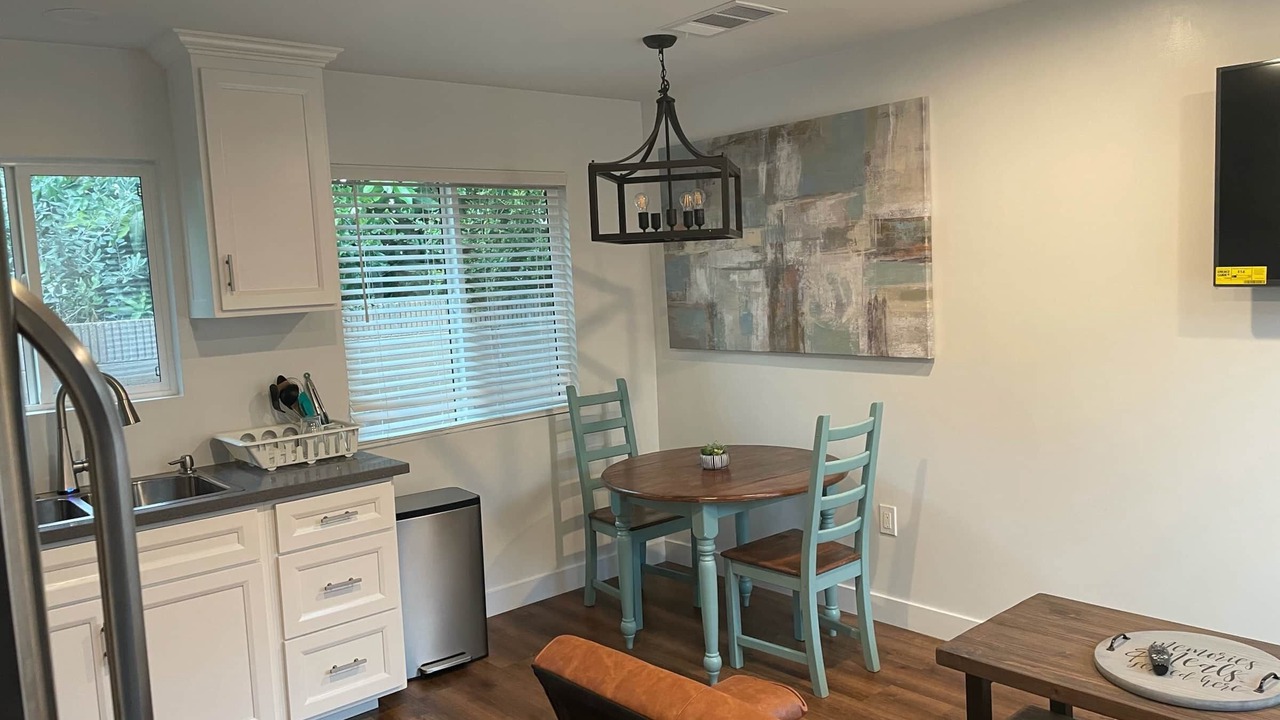 Photo of Livingroom in Orange