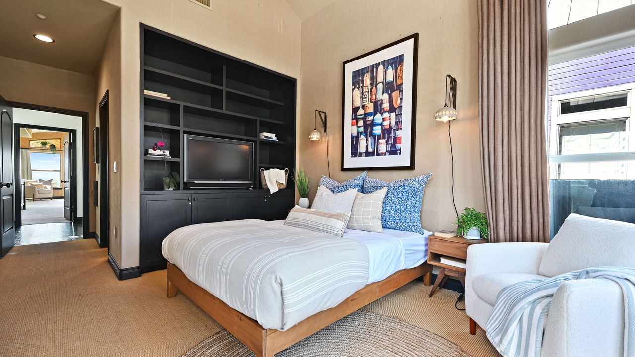 Photo of Bedroom in Downtown