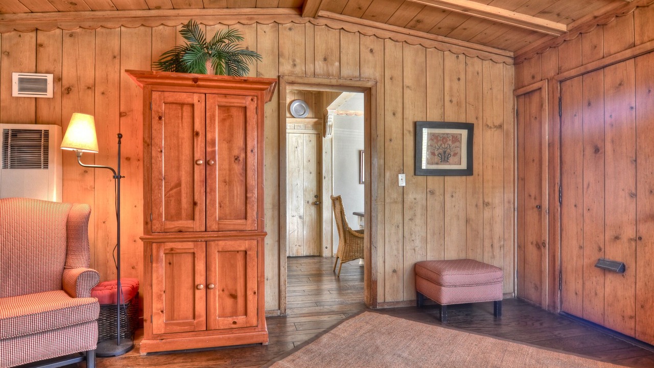Photo of Livingroom in Balboa Island