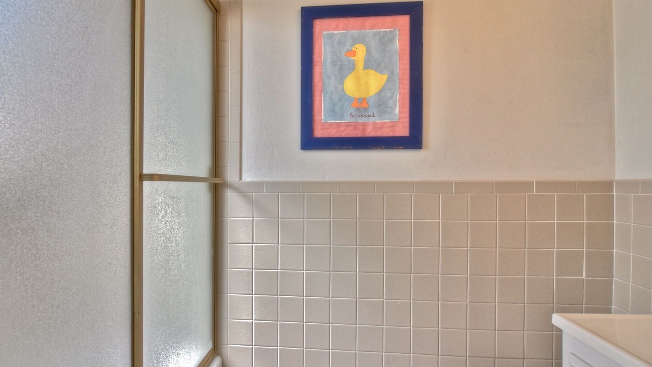 Photo of Bathroom in Balboa Island