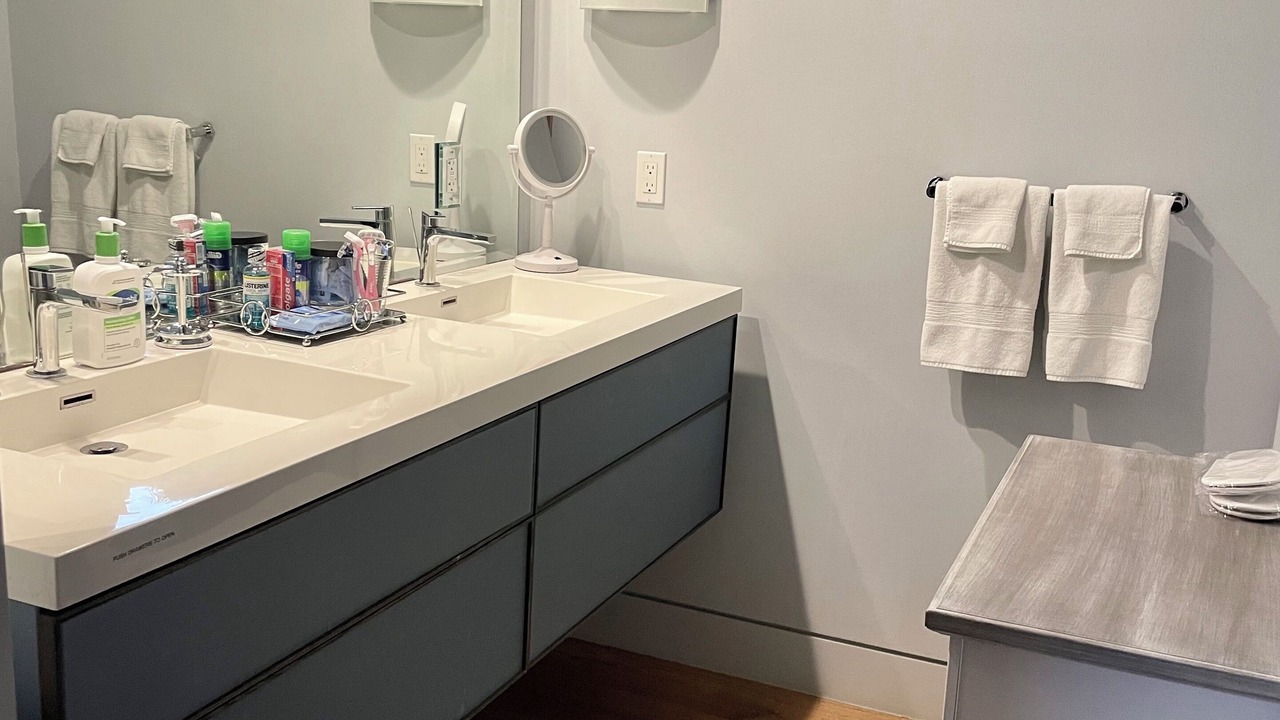 Photo of Bathroom in Del Rey