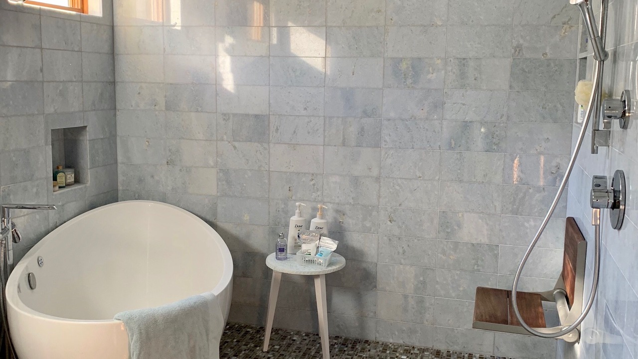 Photo of Bedroom in Del Rey