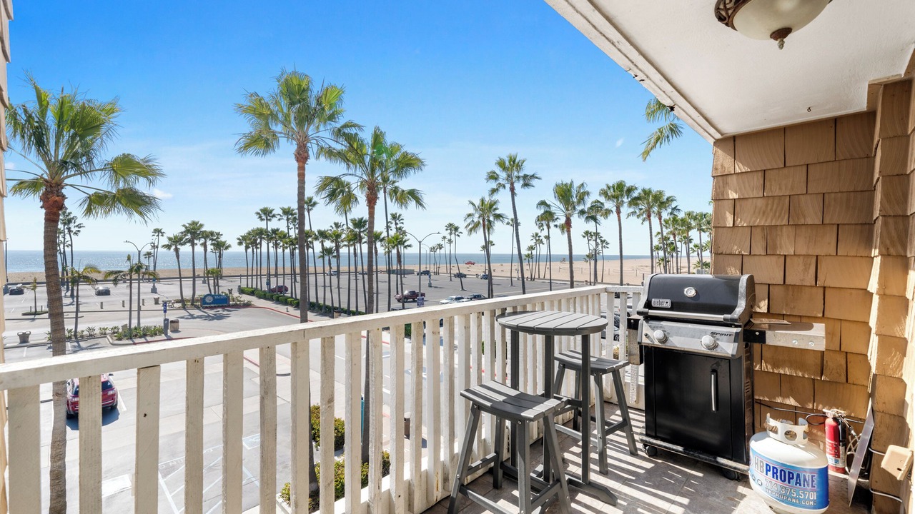 Photo of Others in Balboa Peninsula