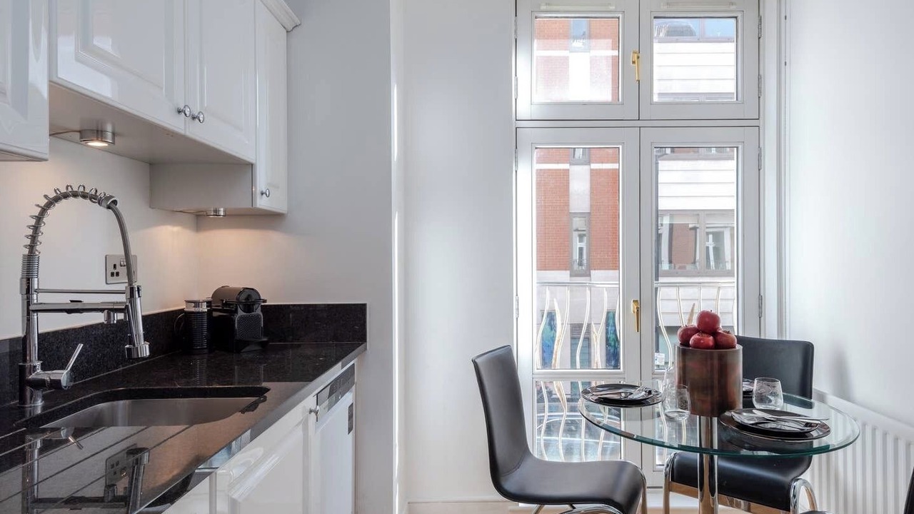 Photo of Kitchen in Mayfair