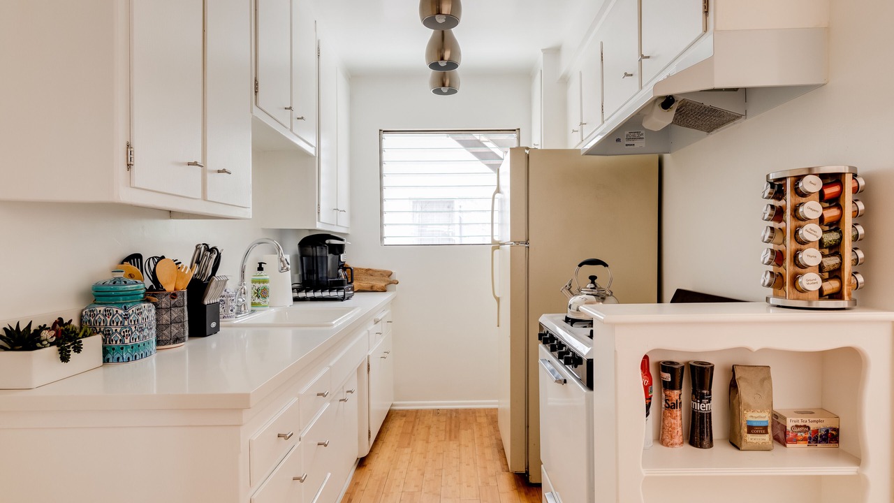 Photo of Kitchen in Beachwood Canyon