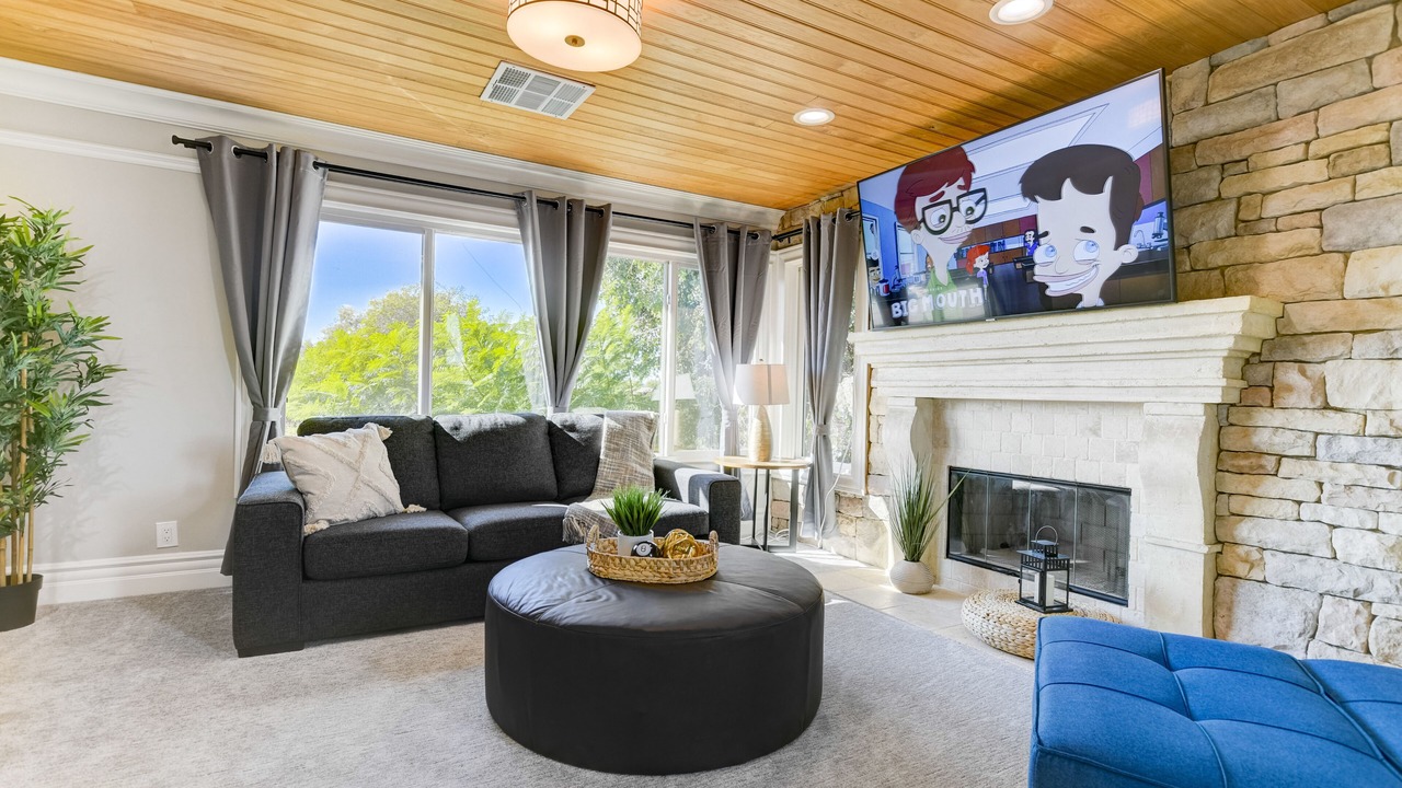 Photo of Bedroom in Allied Gardens