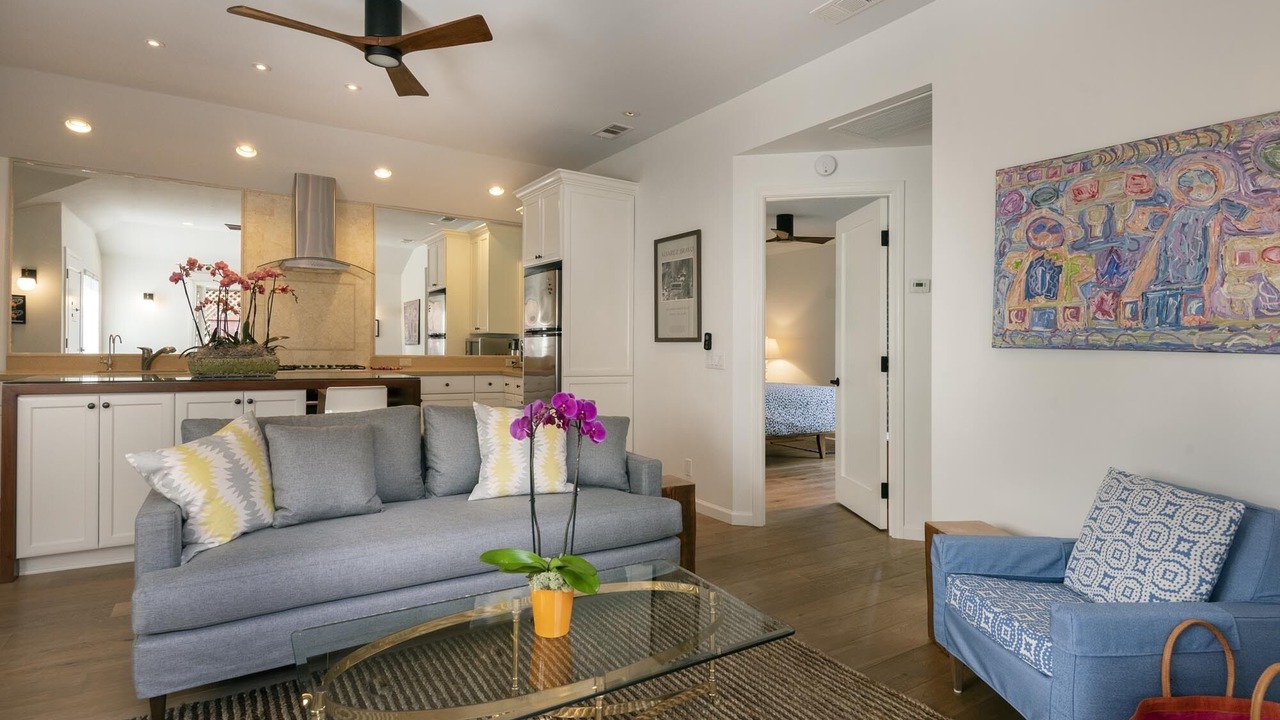 Photo of Livingroom in Lower State