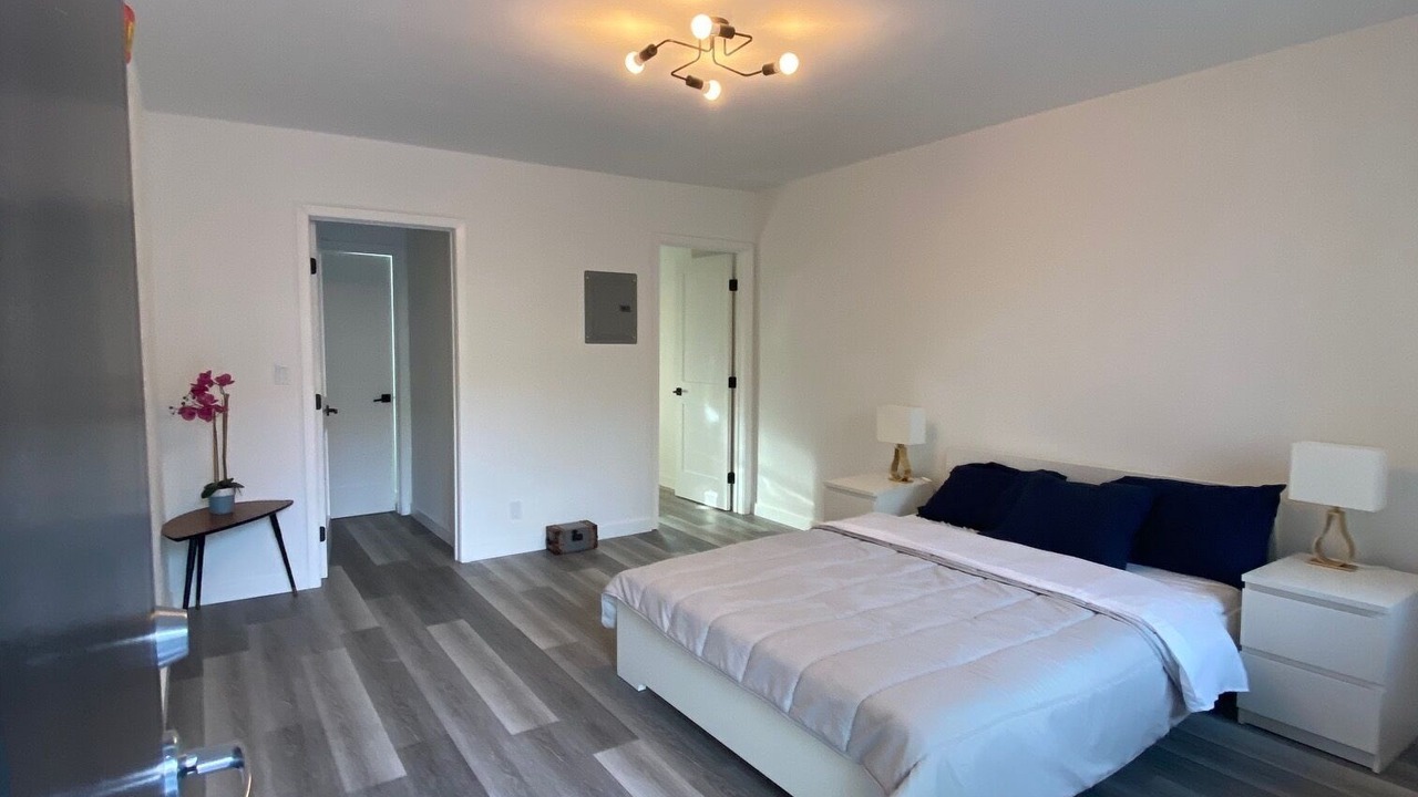 Photo of Bedroom in Hollywood