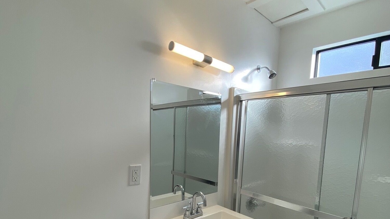 Photo of Bathroom in Hollywood