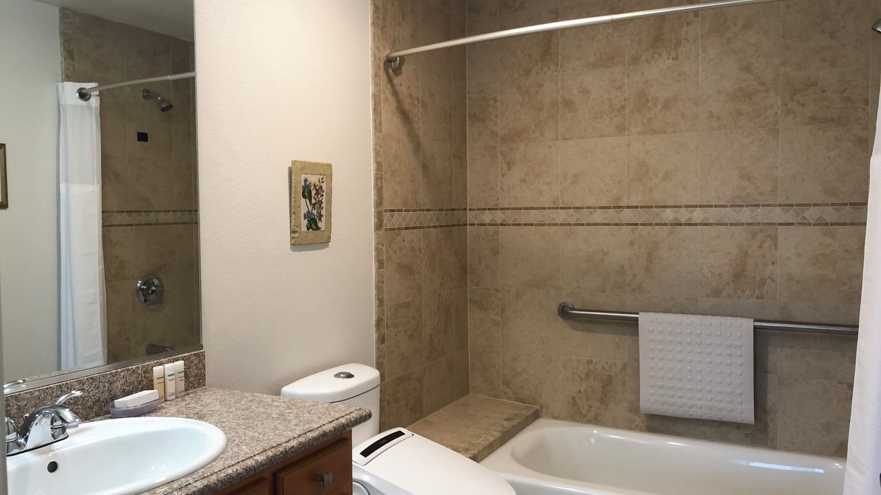 Photo of Bathroom in Alhambra