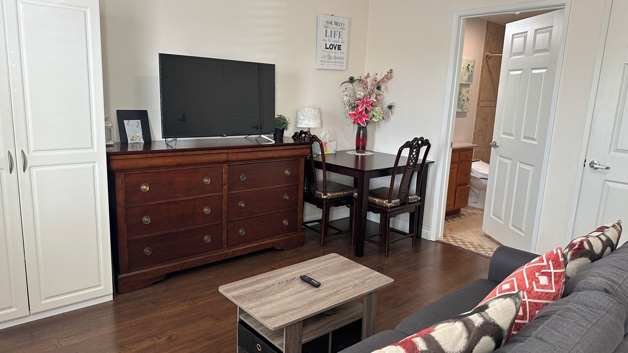 Photo of Livingroom in Alhambra