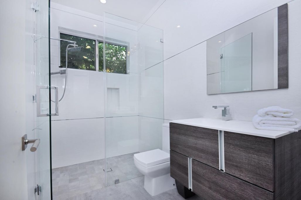 Photo of Bathroom in Beverly Grove