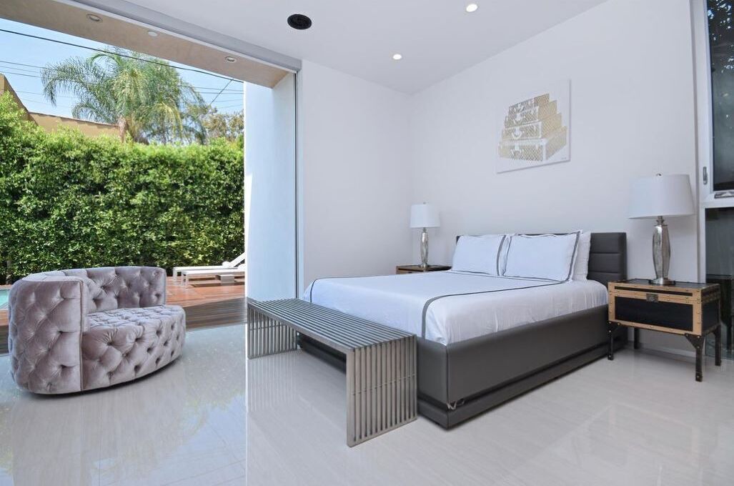 Photo of Bedroom in Beverly Grove