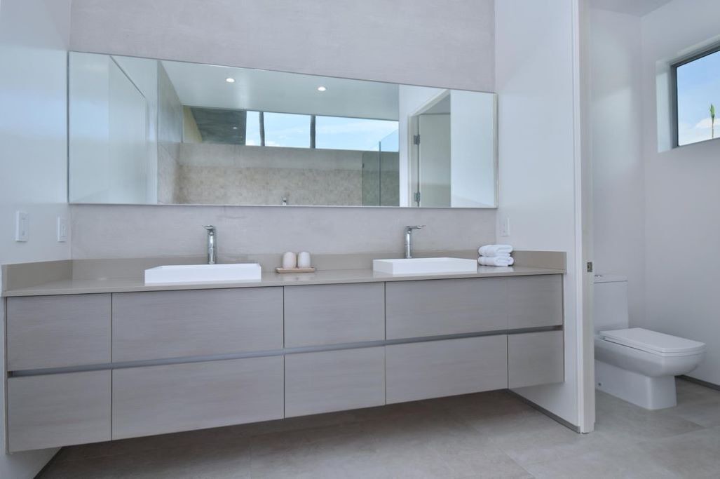 Photo of Bathroom in Beverly Grove