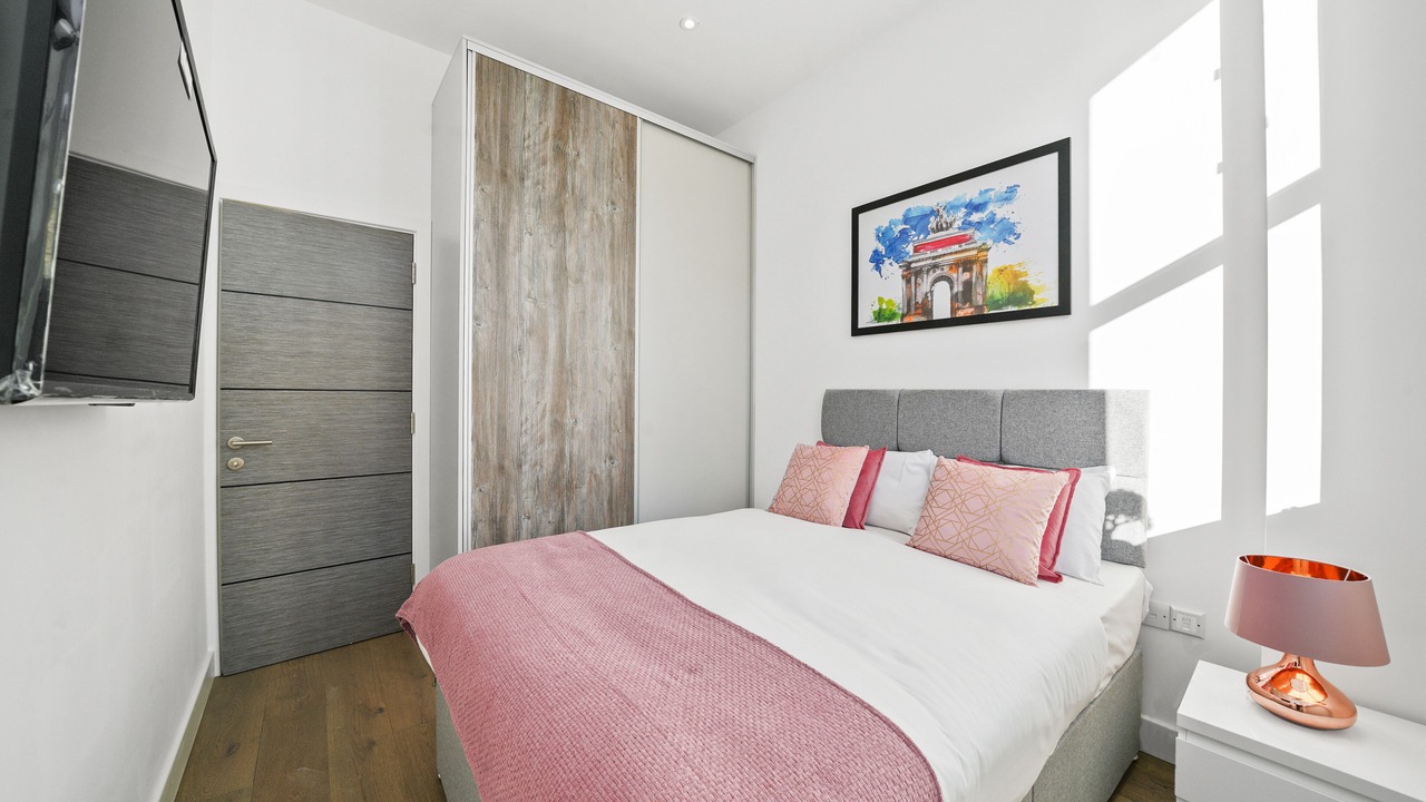 Photo of Bedroom in Kensington