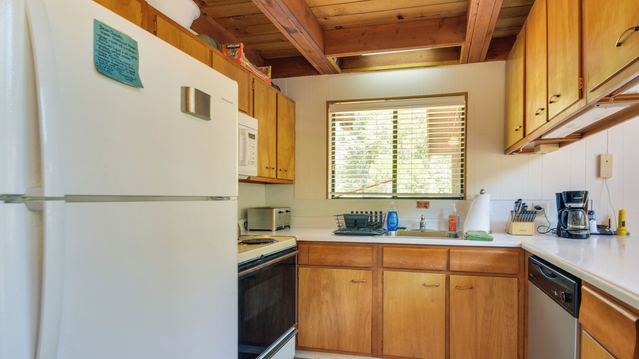 Photo of Kitchen in Groveland