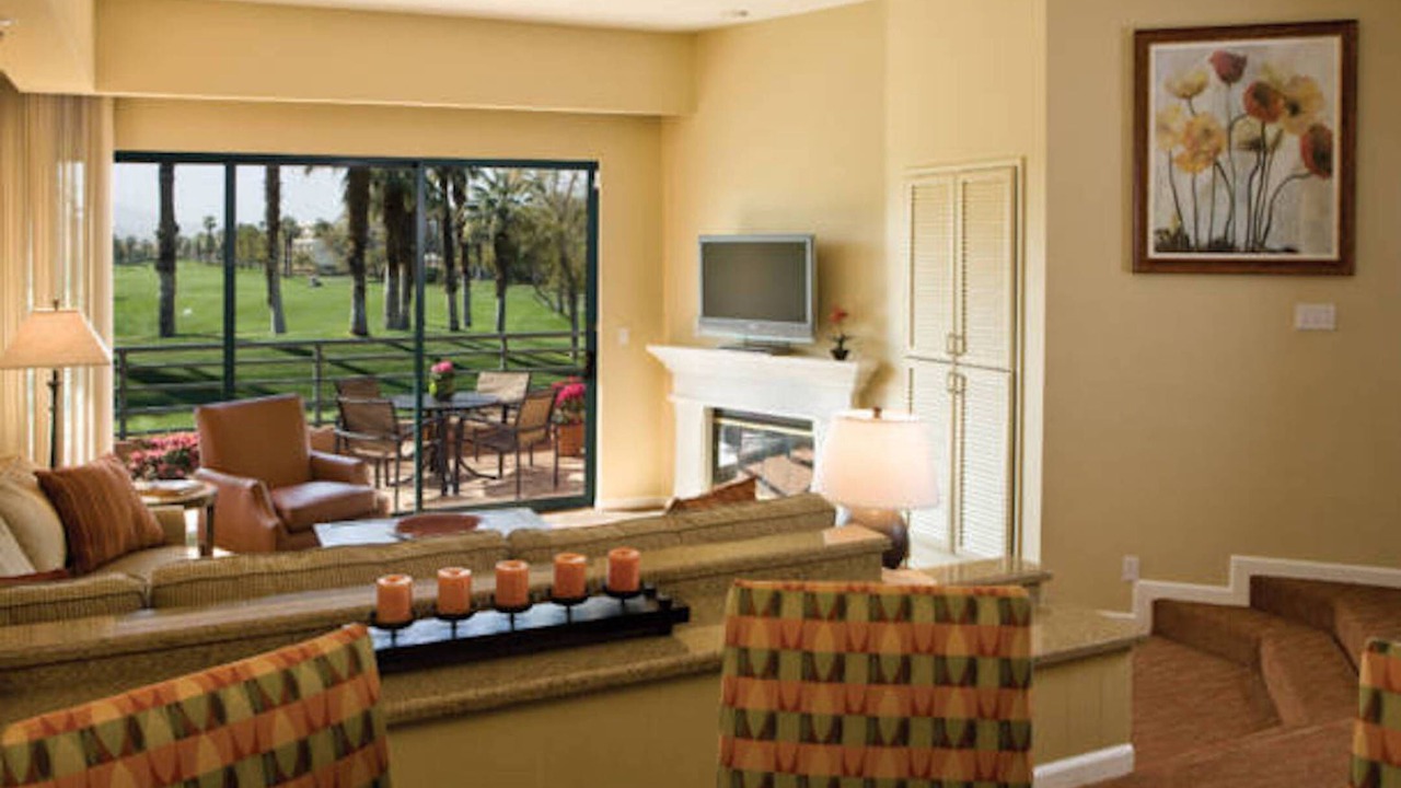 Photo of Livingroom in Palm Desert