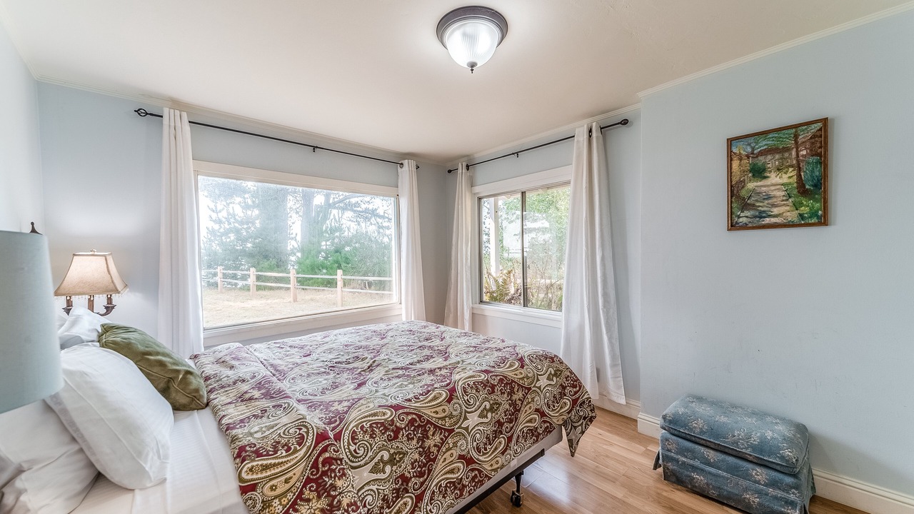Photo of Bedroom in Westhaven-Moonstone