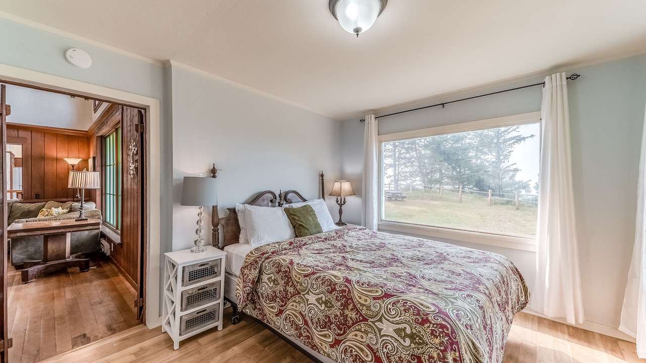 Photo of Bedroom in Westhaven-Moonstone