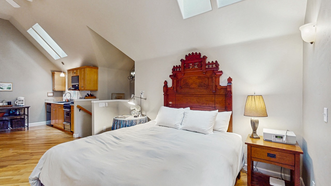 Photo of Bedroom in Arcata