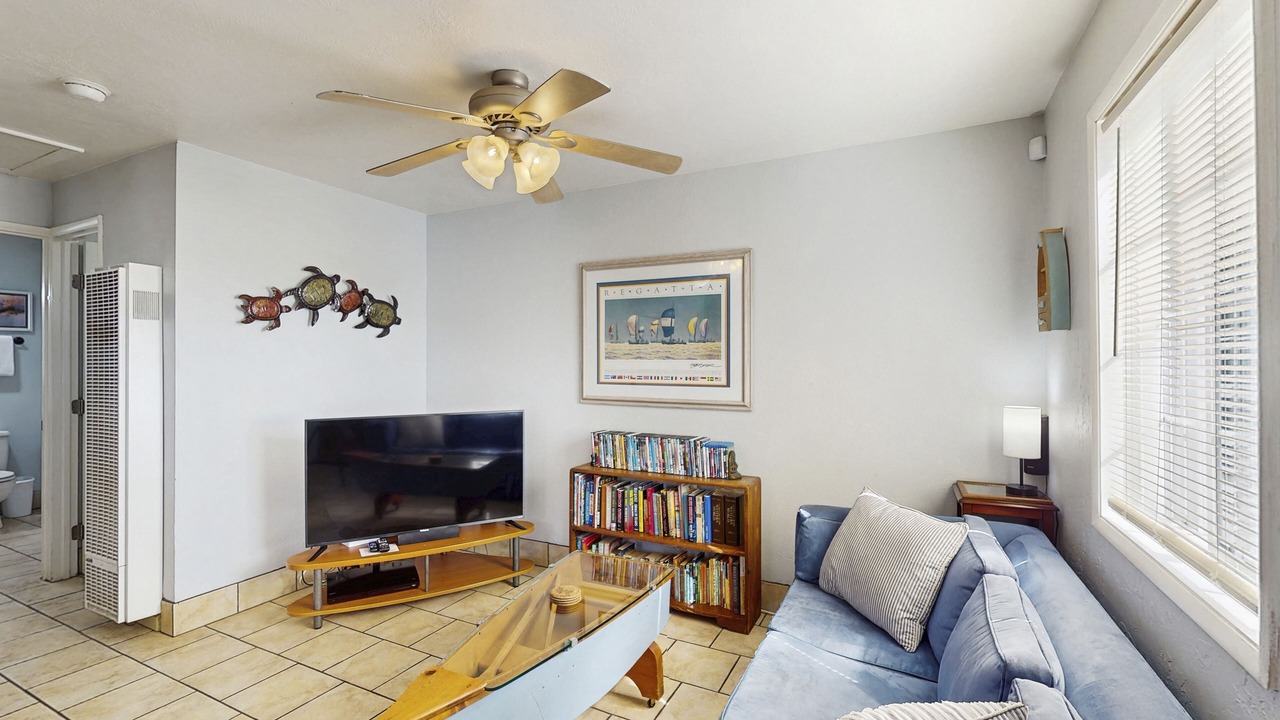 Photo of Livingroom in Eureka