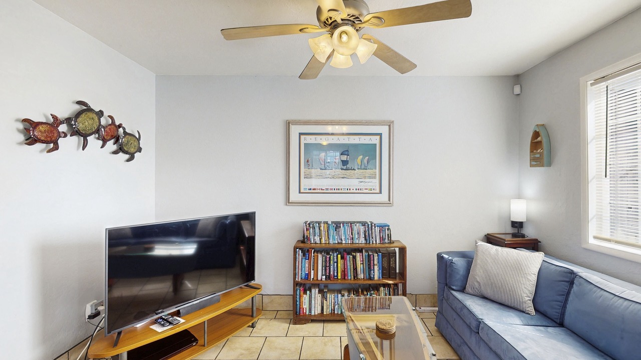 Photo of Livingroom in Eureka