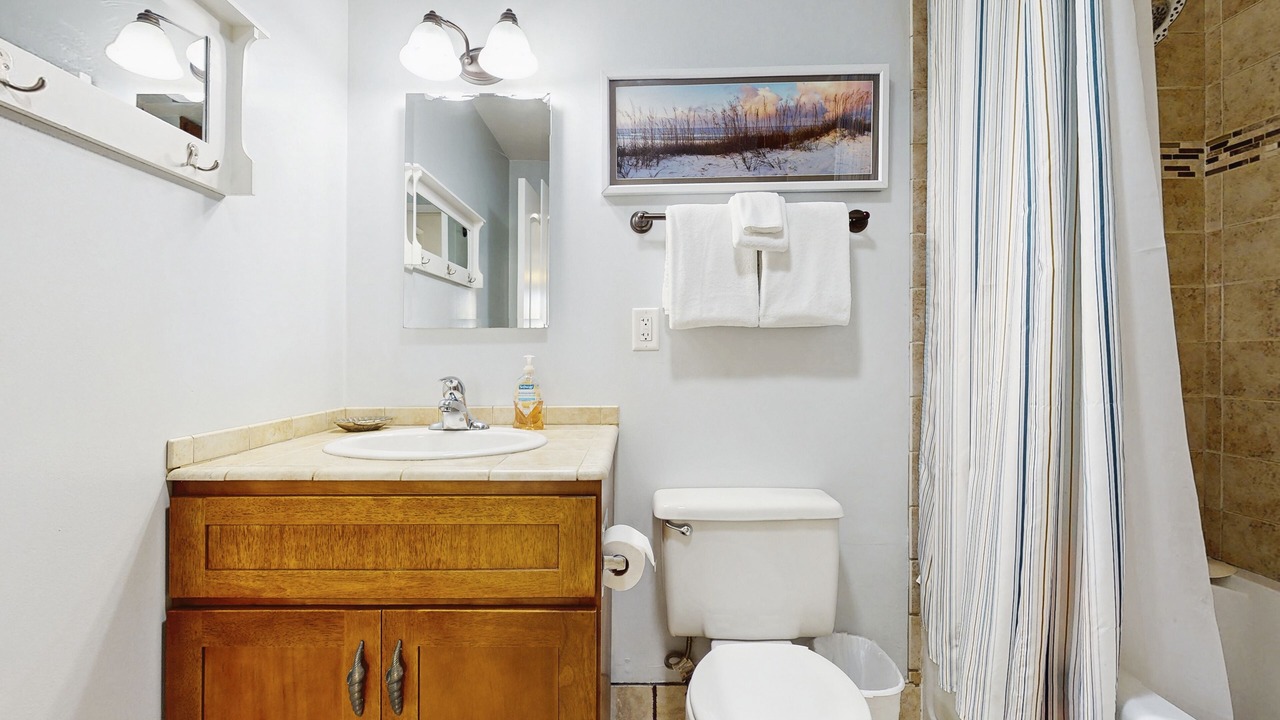 Photo of Bathroom in Eureka